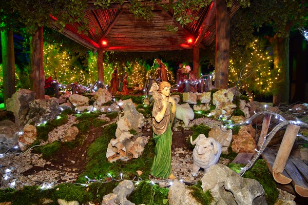 Christmas Decoration At Edde Sands